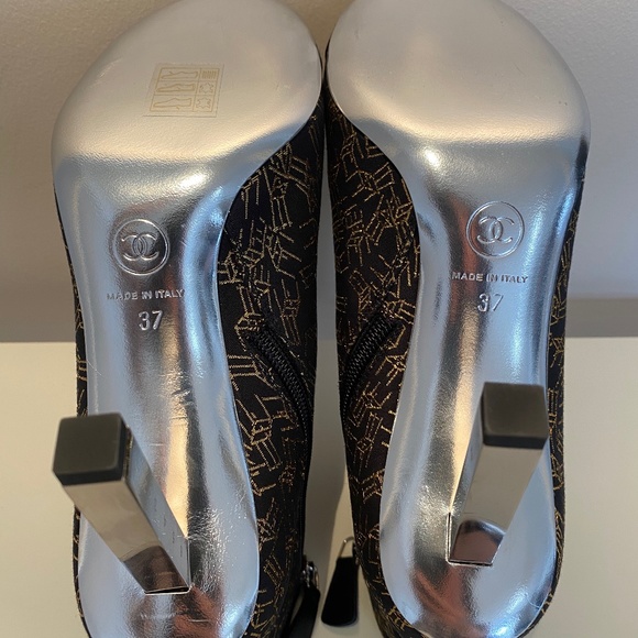 🌟HOST PICK🌟CHANEL Ankle Boot NWT - Picture 9 of 11